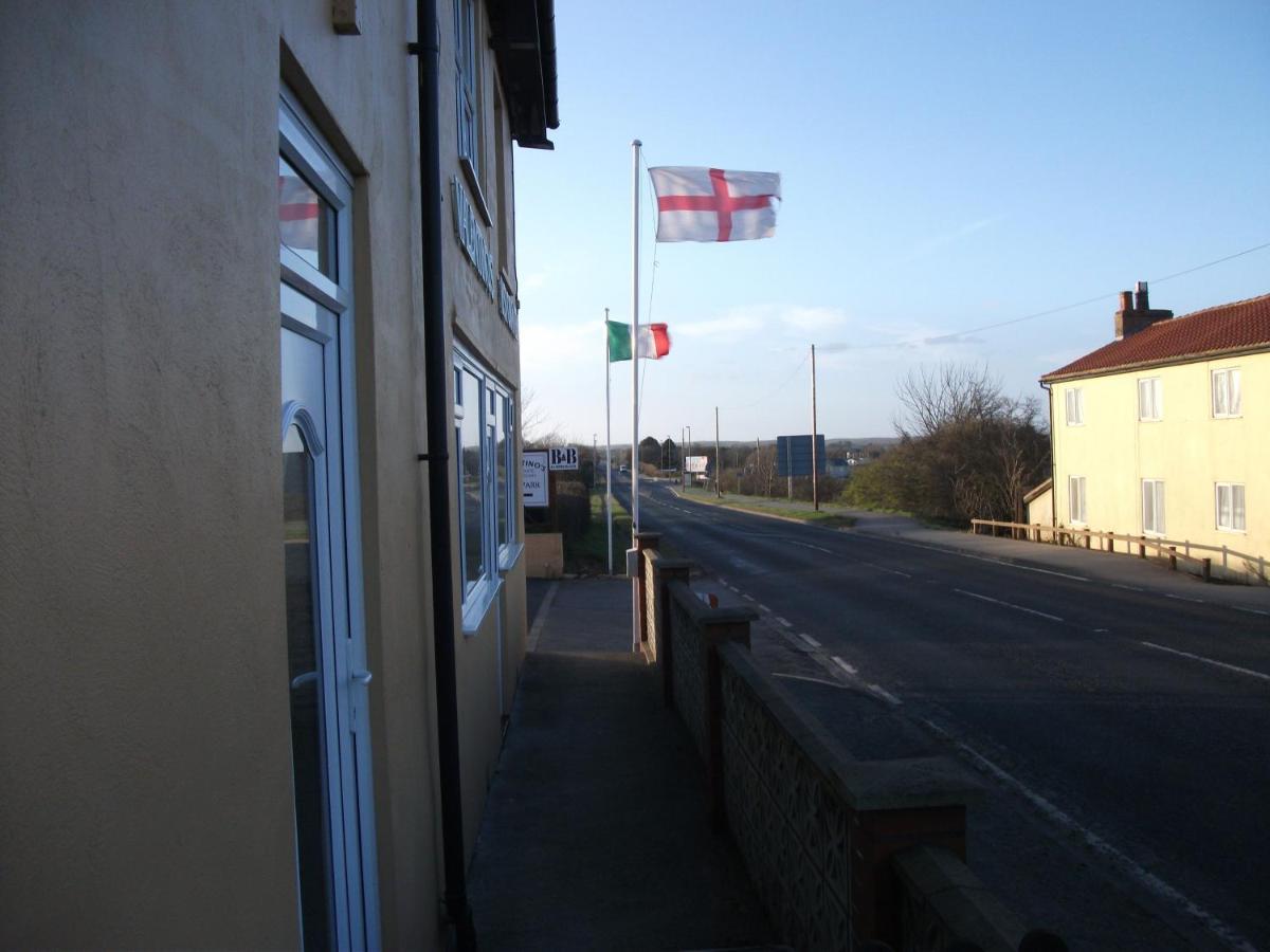 Valentino'S Hotel Filey Exterior photo