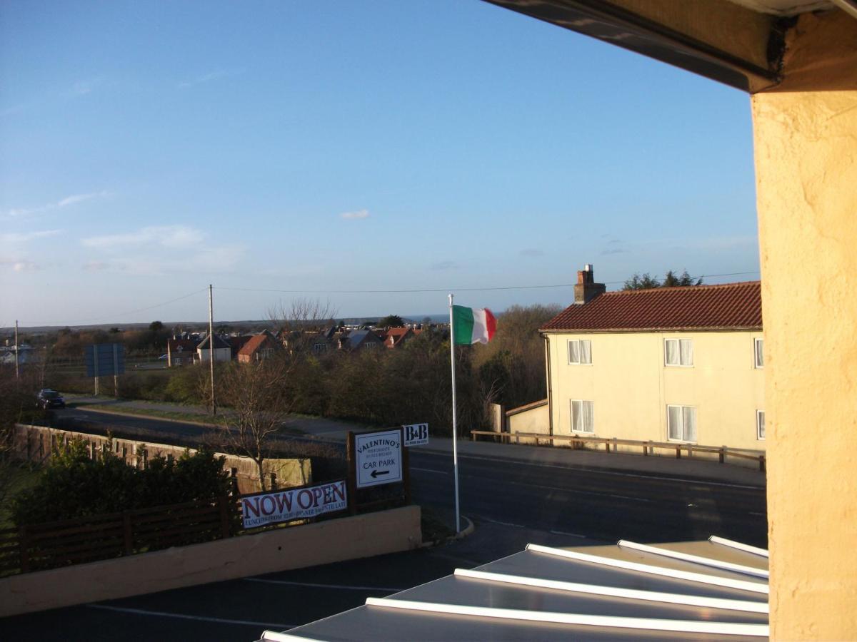 Valentino'S Hotel Filey Exterior photo